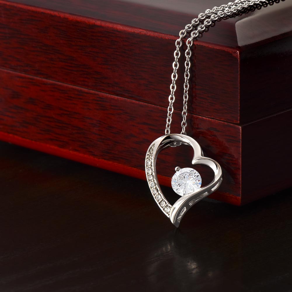 The Forever Love Necklace – A Symbol of Unending Devotion